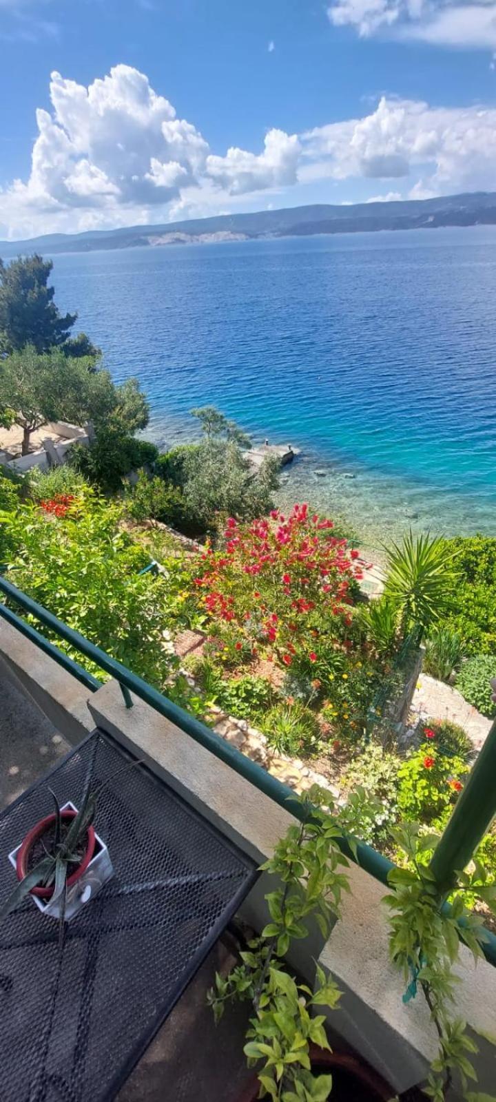 Apartment Toncica Omiš Eksteriør billede